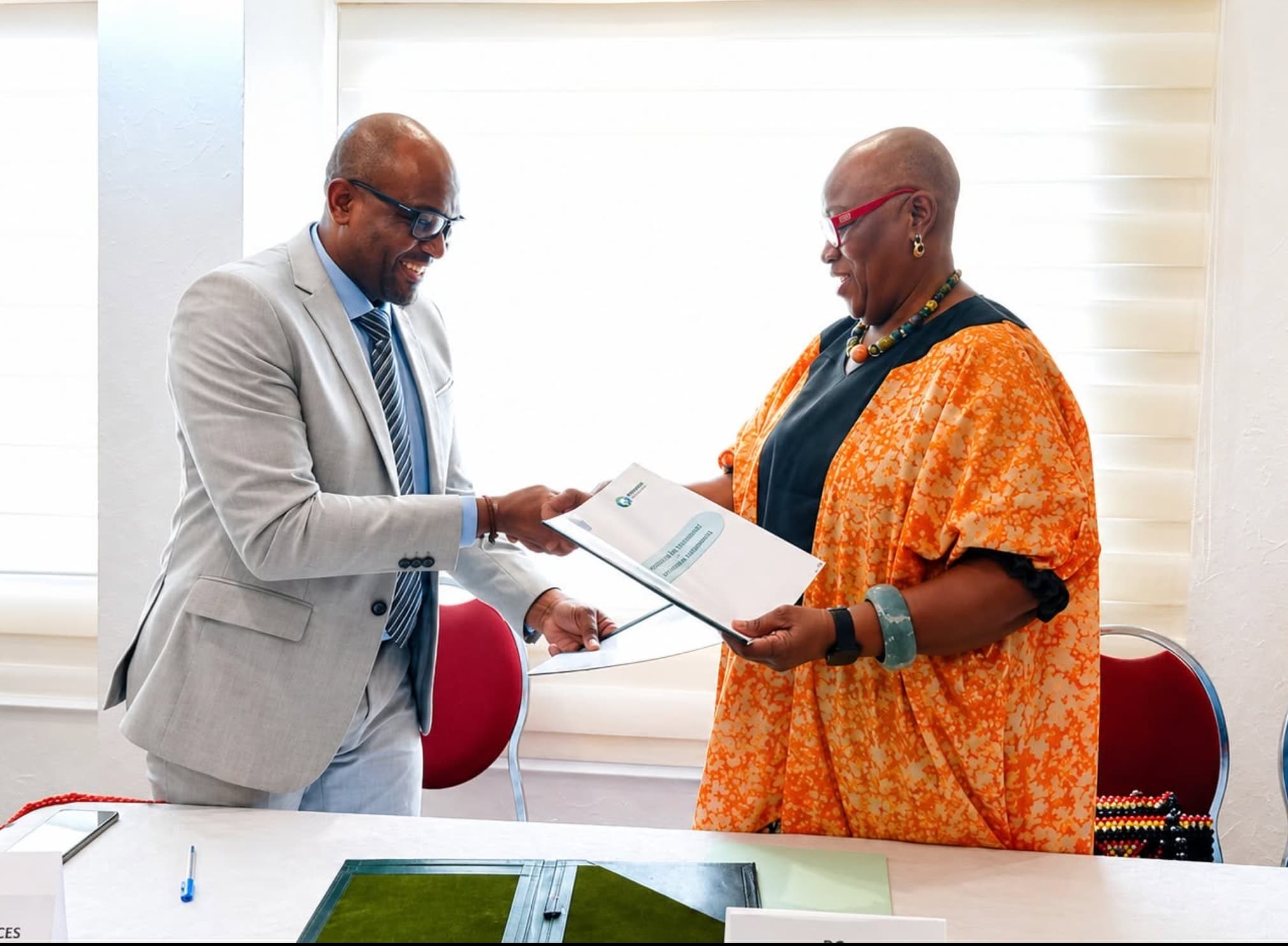 INTRADE ASSURANCES CAMEROUN